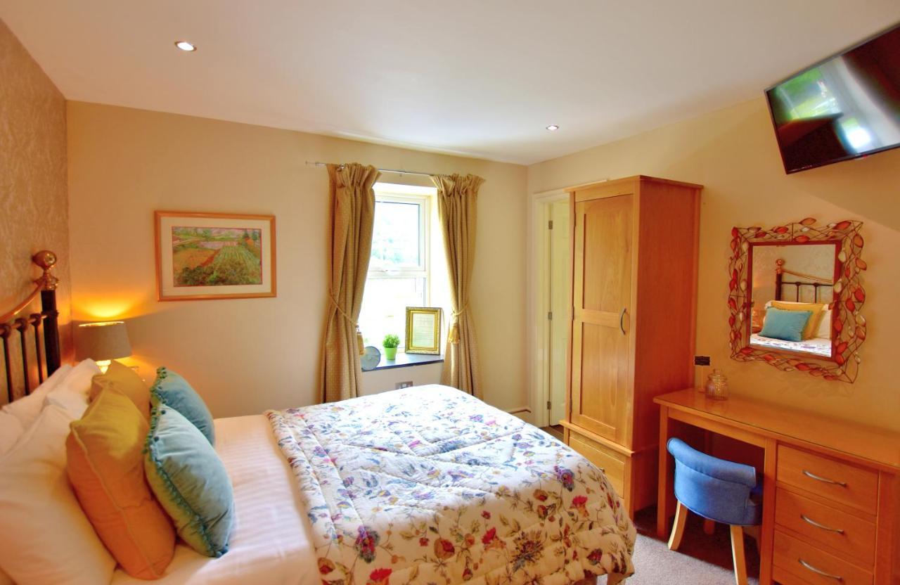 Hotel The Bryn At Capel Esterno foto