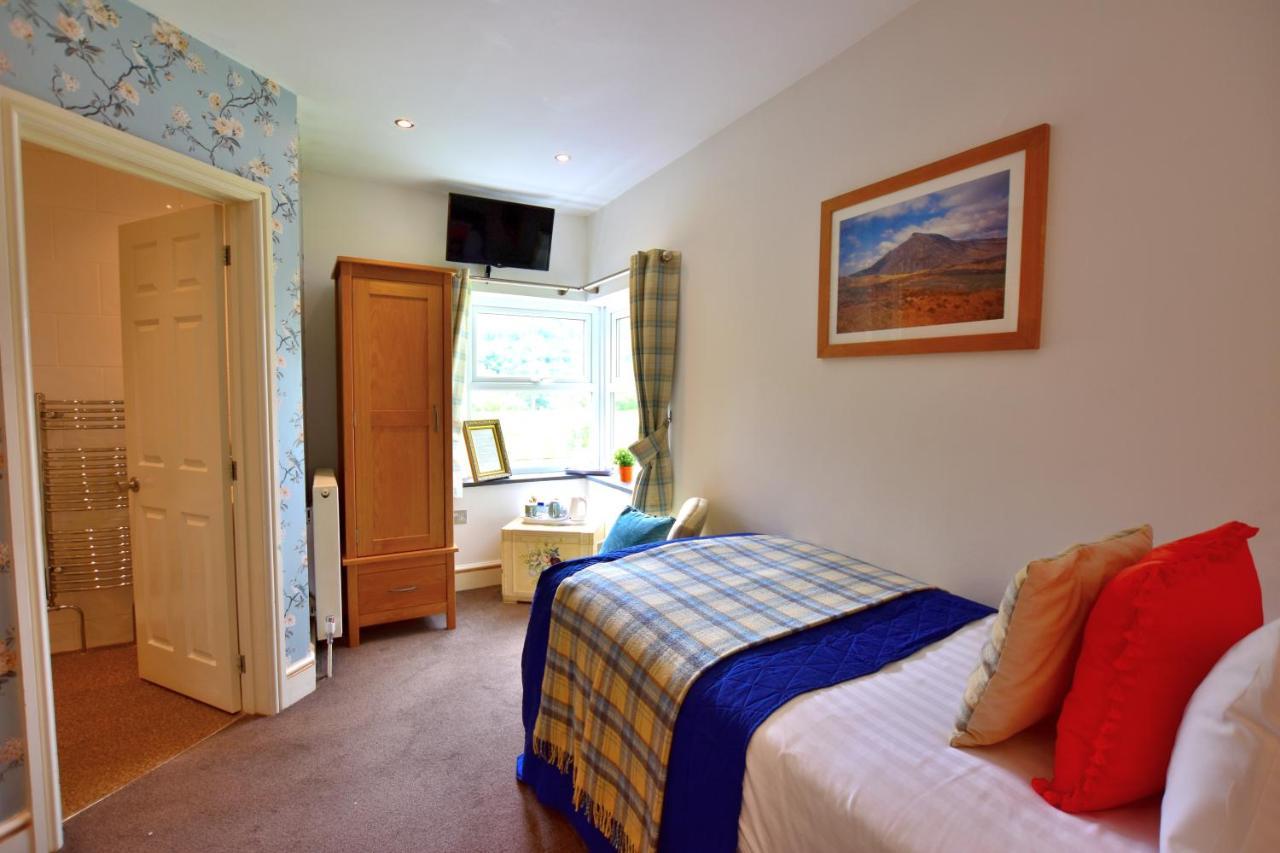 Hotel The Bryn At Capel Capel Curig Esterno foto